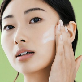 Drink Up Overnight Hydrating Mask - Maska na twarz z awokado i wodą z lodowca
