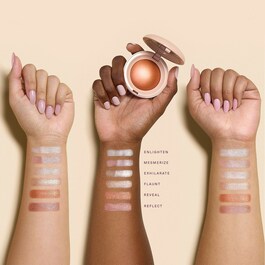 Positive Light Silky Touch Highlighter - Puder rozświetlający