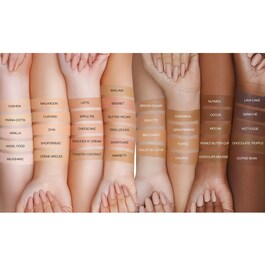 Podkład matujący do twarzy - Faux Filter Luminous Matte