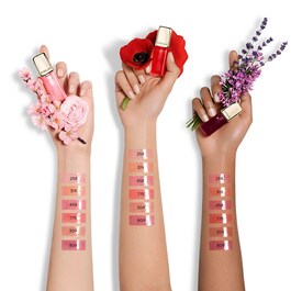 KissKiss Bee Glow Oil - Olejek do ust, 92% ze składników pochodzenia naturalnego