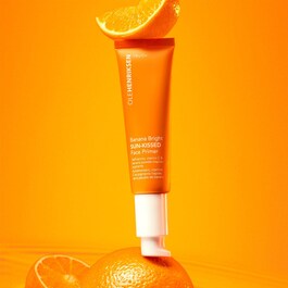 Banana Bright Sun-Kissed Primer - Podkład samoopalający z witaminą C