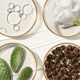 Revitalizing Supreme+ – Odmładzający balsam pod oczy