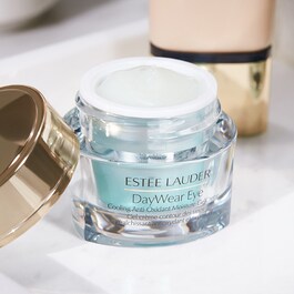 Krem nawilżający DayWear Eye - Cooling Anti-Oxidant Moisture Gel Creme