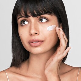Revitalizing Supreme - Rewitalizujący krem CC przeciw starzeniu SPF10