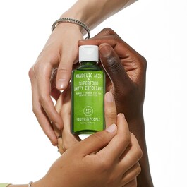 Mandelic Acid + Superfood Unity Exfoliant – Tonik złuszczający do twarzy