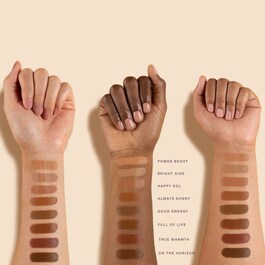Warm Wishes Effortless Bronzer – Bronzer w sztyfcie