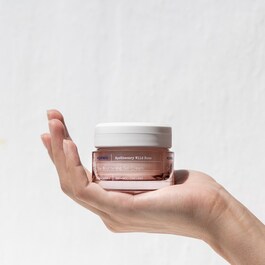 Apothecary Wild Rose - Krem na dzień dla skóry normalnej i mieszanej