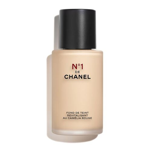Chanel - N°1 De Chanel - Rewitalizujący Podkład - N° 1 De Chanel Foundation Br22 - Dla Kobiet