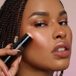 Nudies All Over Face Color Bronze + Glow - Sztyft brązujący i rozświetlający