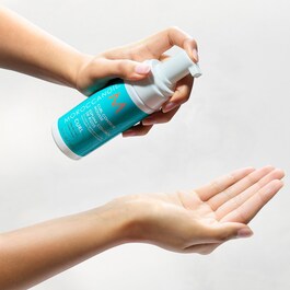 Curl Control Mousse - Pianka do pielęgnacji włosów kręconych