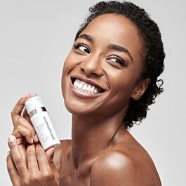 PowerBright Dark Spot Corrector - Serum zmniejszające przebrawienia
