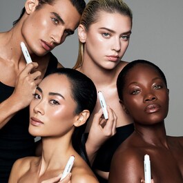 Bio-Radiant™ Glassy Highlighter Balm - Rozświetlacz do twarzy