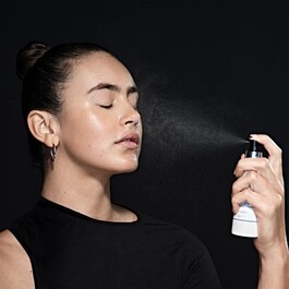 Photo Finish Revitalize 8-in-1 Primer Essence - Baza w spray'u