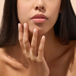 Active Smooth — Lakier-odżywka do paznokci