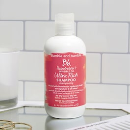 Hairdresser's Invisible Oil Ultra Rich – Szampon do suchych włosów