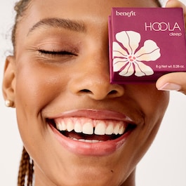 Hoola - Puder brązujący