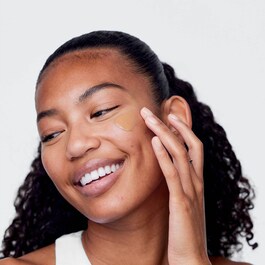 Anti-Blemish Solutions™ - Liquid Makeup