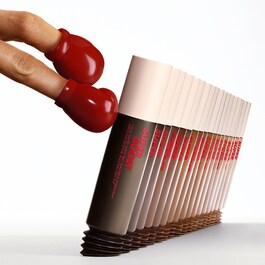 Super Boost Skin Tint – Krem korygujący koloryt cery i wzmacniający nawilżenie