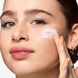 Sheerscreen - Filtr przeciwsłoneczny SPF 30 PA+++