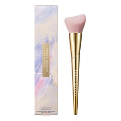 Cheek-Hugging Bronzer Brush – Pędzel do bronzera, FENTY BEAUTY