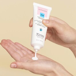 Super Hydratant Jour - Nawilżająco rozjaśniający krem na dzień