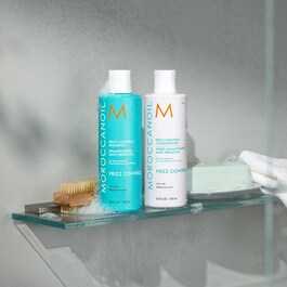 Frizz Control Conditioner – Odżywka po szamponie przeciw puszystości