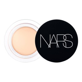 Nars - Soft Matte Complete Concealer - Korektor - Chantilly (6,2 g) - Dla Kobiet