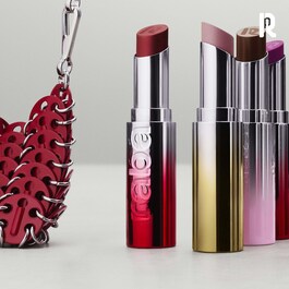 Famous Lipcolor - Matowa Nawilżająca Szminka