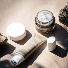 Black Pine 4D BIO-SHAPELIFT - Krem na dzień cera normalna i mieszana