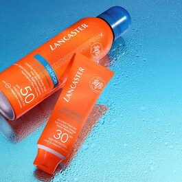 SUN SPORT – Niewidoczna mgiełka odświeżająca do stosowania na mokrą skórę SPF 50