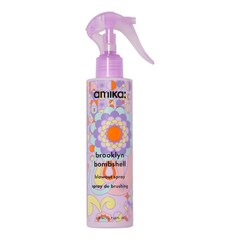 Booklyn Bombshell – Spray do stylizacji, AMIKA