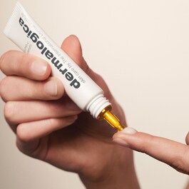 Biolumin-C Eye Serum - Rozświetlające serum do konturu oczu z witaminą C