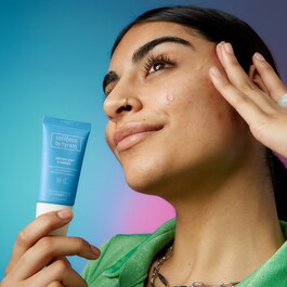 Selfless By Hyram – Serum antyoksydacyjne do twarzy z imbirem i peptydem Q10