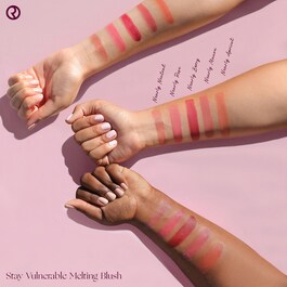 Stay Vulnerable Melting Blush - Róż do policzków w kremie