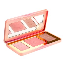 Sweet Peach Glow Kit