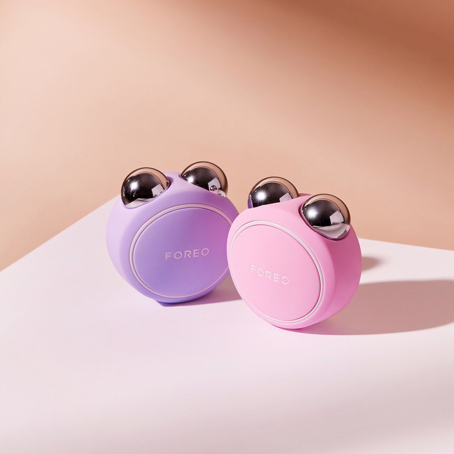 BEAR Mini - Urządzenie do modelowania twarzy i FOREO ≡ SEPHORA