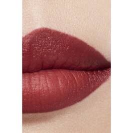 ROUGE ALLURE VELVET - Pomadka Do Ust O Satynowym Wykończeniu