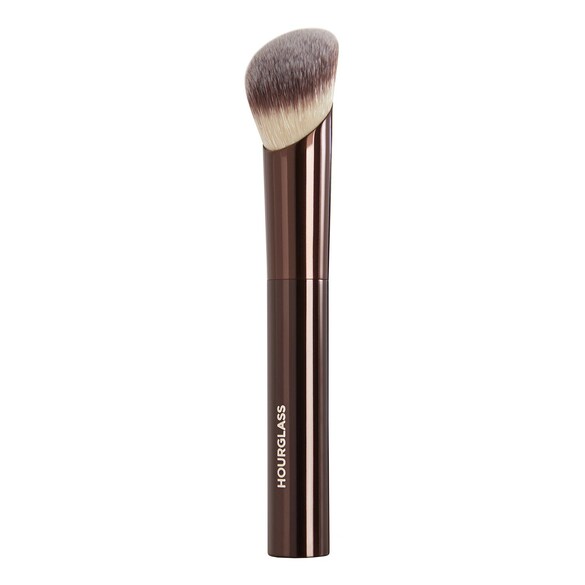 Ambient Soft Glow Foundation Brush - Pędzel do podkładu, HOURGLASS
