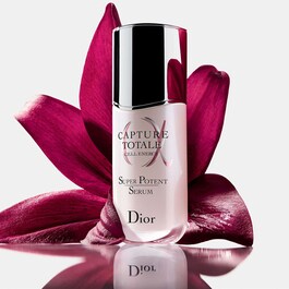 Capture Totale Super Potent Serum - Serum Przeciwstarzeniowe