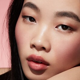 Cheeks Out Freestyle Cream Blush - Róż do policzków 