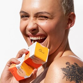 Oio Lab HYPERFRESH BALM - Pielęgnujący Rozświetlacz