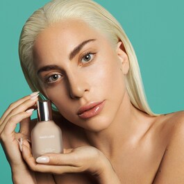 Triclone Skin Tech Foundation - Podkład z fermentowaną arniką