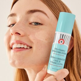 10% Vitamin C Brightening Serum – Serum rozświetlające z 10% witaminy C