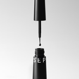 Precyzyjny eyeliner