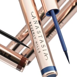 Liquid Eyeliner - Eyeliner w płynie