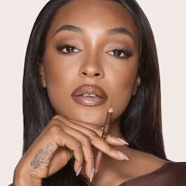 Lip Cheat Contour Duo - Dwustronna kredka do ust