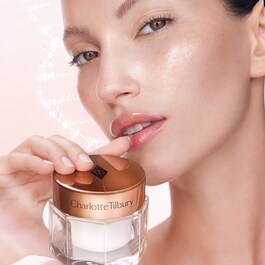 CHARLOTTE'S MAGIC CREAM - krem do twarzy na dzień
