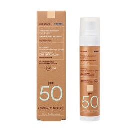 RED GRAPE - Koloryzujący krem ochronny do twarzy SPF50