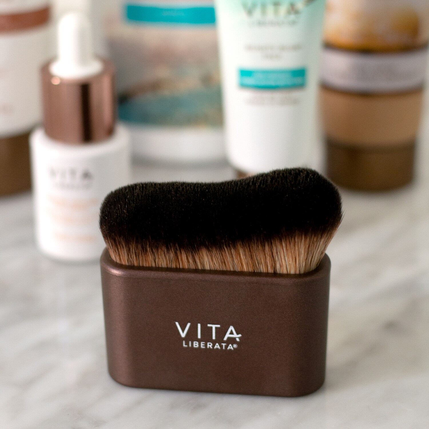 Tanning Body Brush Pędzel do aplikacji samoopalacza i bronzera i VITA